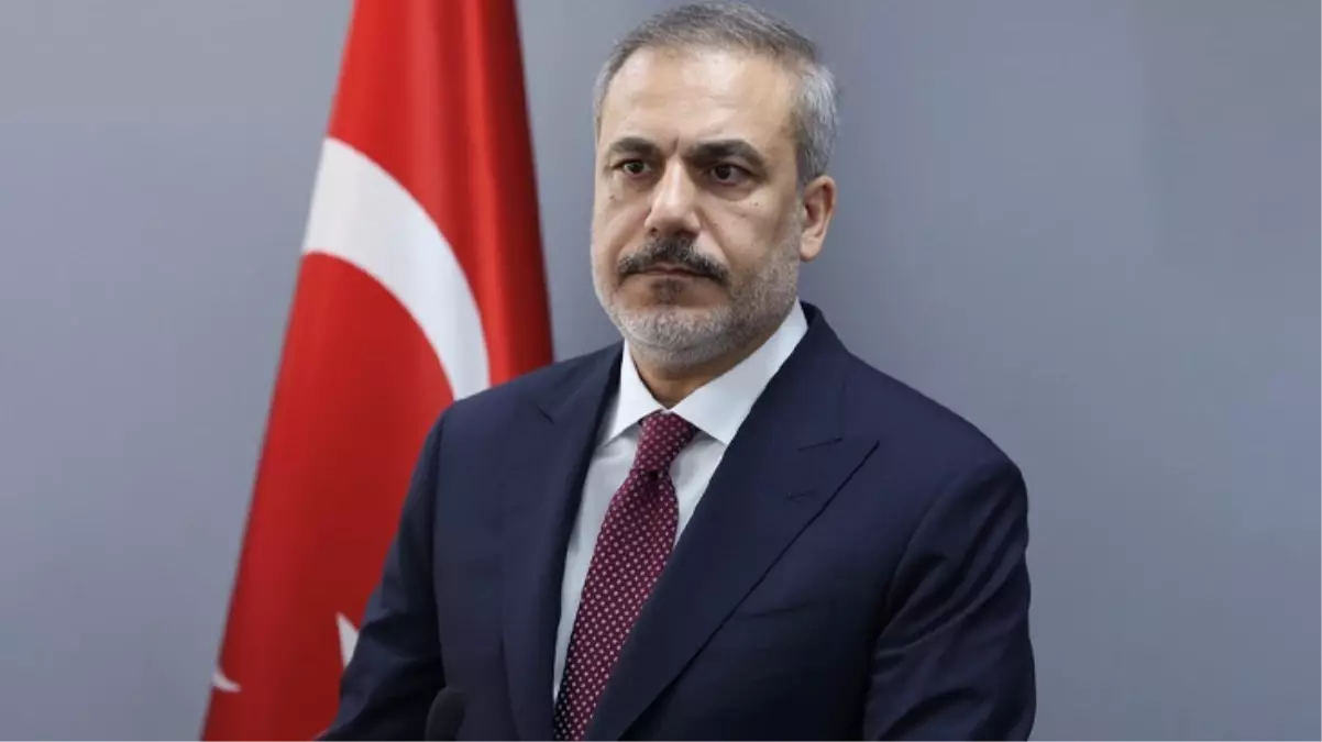 Bakan Fidan'dan Batı ülkelerine çağrı: Gazze'deki insanlık suçuna ortak olmayın