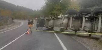 Kahramanmaraş'ta Beton Mikseri Şarampole Devrildi: 1 Ölü