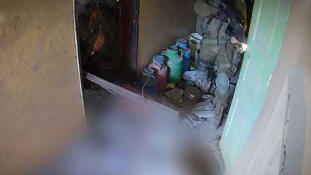 Kassam Tugayları, Gazze'deki bir tünelde 5 İsrail askerinin öldürüldüğü saldırının görüntülerini yayınladı Kassam Tugayları, Gazze'deki bir tünelde 5 İsrail askerinin öldürüldüğü saldırının görüntülerini yayınladı