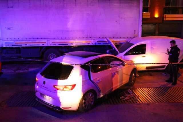 Motosikletini çalmak isteyen hırsızı, tabancayla vurarak öldürdü Motosikletini çalmak isteyen hırsızı, tabancayla vurarak öldürdü