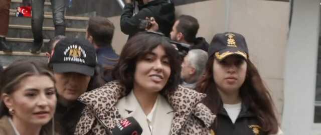 Nihal ve Bahar Candan'ın emniyetteki sorgularının ardından adliyeye sevk edildi Nihal ve Bahar Candan'ın emniyetteki sorgularının ardından adliyeye sevk edildi