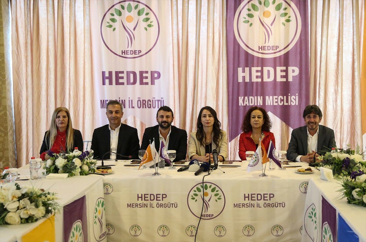 HEDEP Eş Genel Başkanı Tulay Hatımoğulları Oruç, Mahalli İdareler Seçimi'ne ilişkin açıklamalarda bulundu