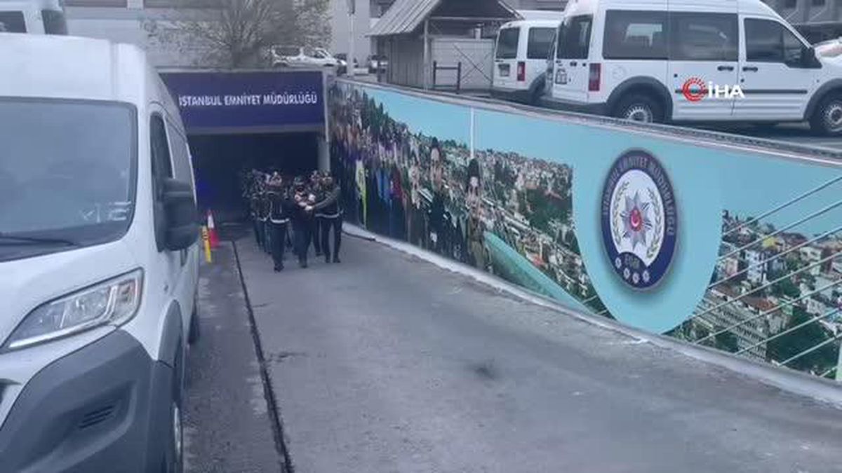 İstanbul ve İzmir'de 'Kafes Operasyonları'nda 14 kişi tutuklandı