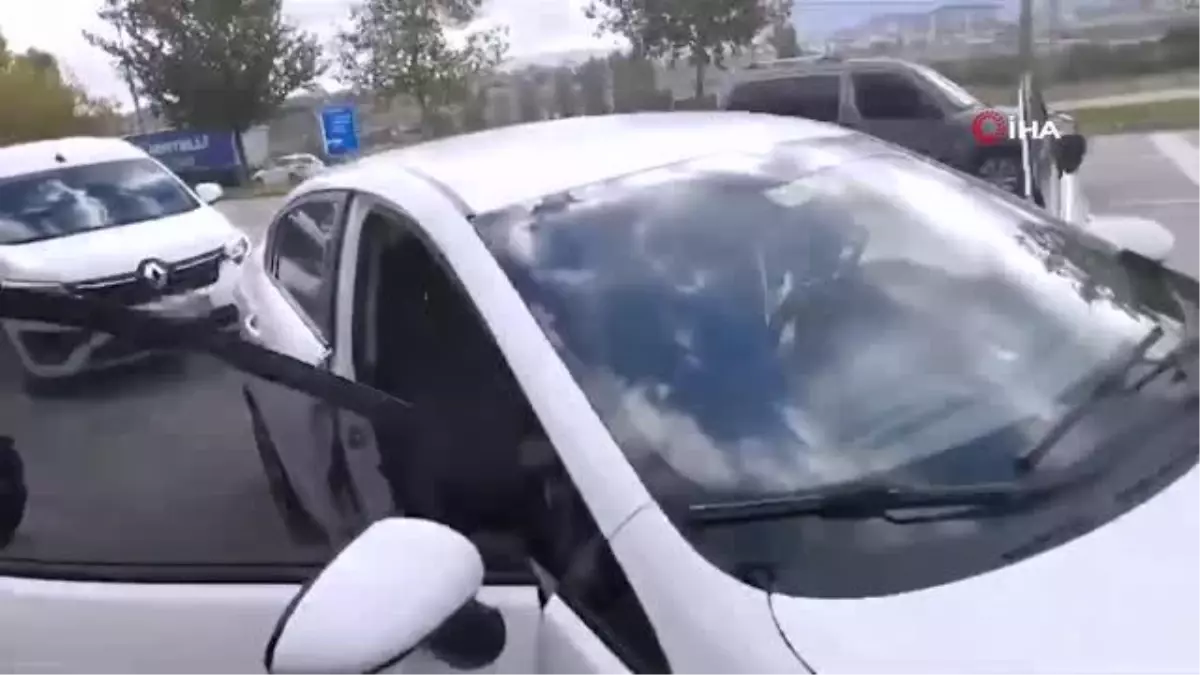 Denizli'ye 3 kilo uyuşturucu getiren şüpheliler yakalandı