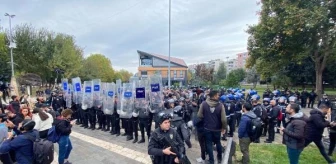 Diyarbakır'da Öcalan Yürüyüşüne Polis Müdahalesi: 51 Kişi Gözaltına Alındı