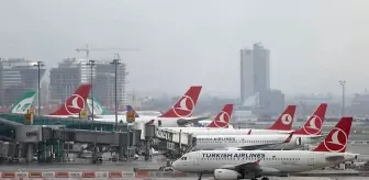 Fırtına İstanbul'da hava yolu ulaşımını da vurdu! THY ve Pegasus'un 187 seferi iptal