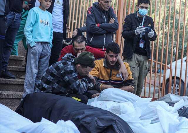 İsrail ordusu, Şifa Hastanesi'nin boşaltılmasını istedi! Bir saatlik süre verdiler