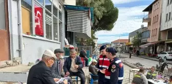 Manisa İl Jandarma Komutanlığı Vatandaşları Dolandırıcılık Konusunda Bilgilendirdi