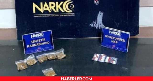 Ulaş Ünal neden tutuklandı, nerede? 'Sıfır Bir' ve 'Kıyma' dizisinin oyuncusu Ulaş Ünal kimdir, kaç yaşında, suçu ne? Ulaş Ünal neden tutuklandı, nerede? 'Sıfır Bir' ve 'Kıyma' dizisinin oyuncusu Ulaş Ünal kimdir, kaç yaşında, suçu ne?