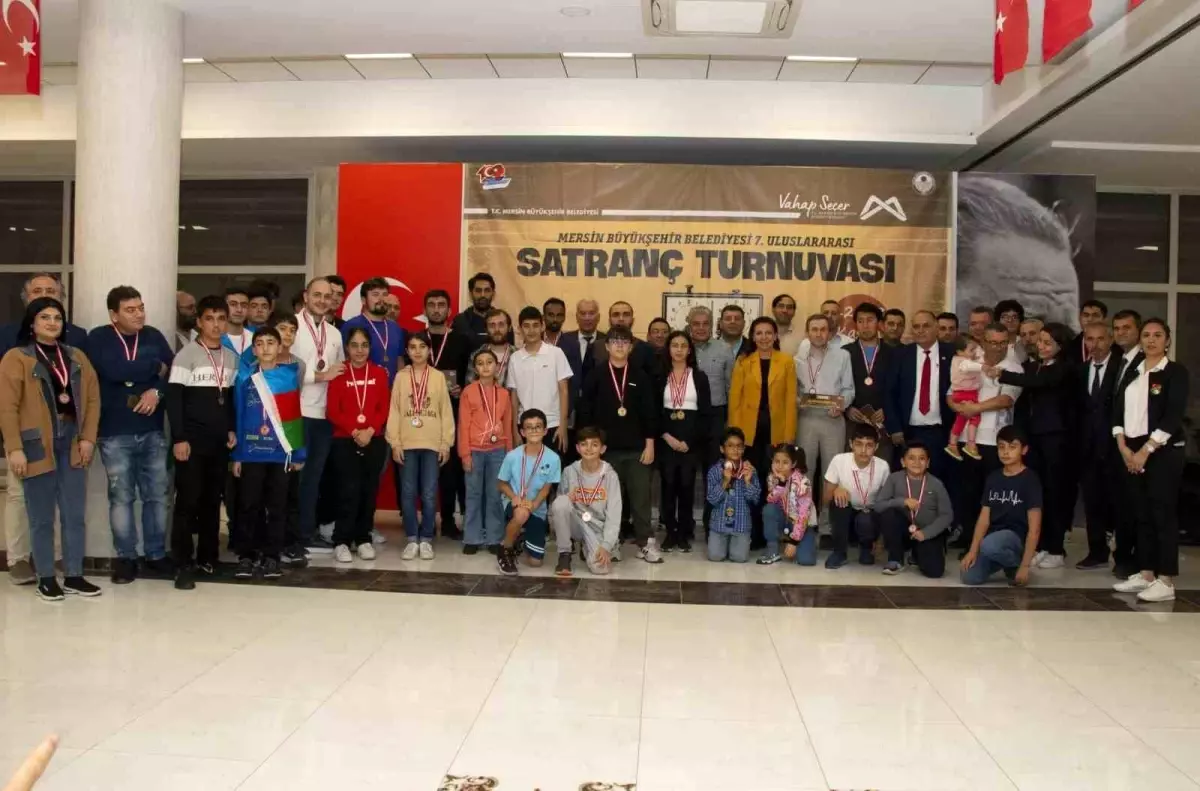 Mersin'de Uluslararası Satranç Turnuvası Ödül Töreni Düzenlendi