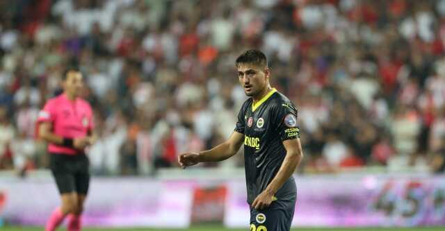 İsmail Kartal, eleştirilerin hedefinde olan yıldız futbolcuya sahip çıktı İsmail Kartal, eleştirilerin hedefinde olan yıldız futbolcuya sahip çıktı