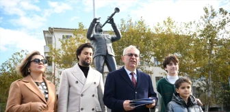 Serkan Çağrı'ya Keşan'da heykel açıldı