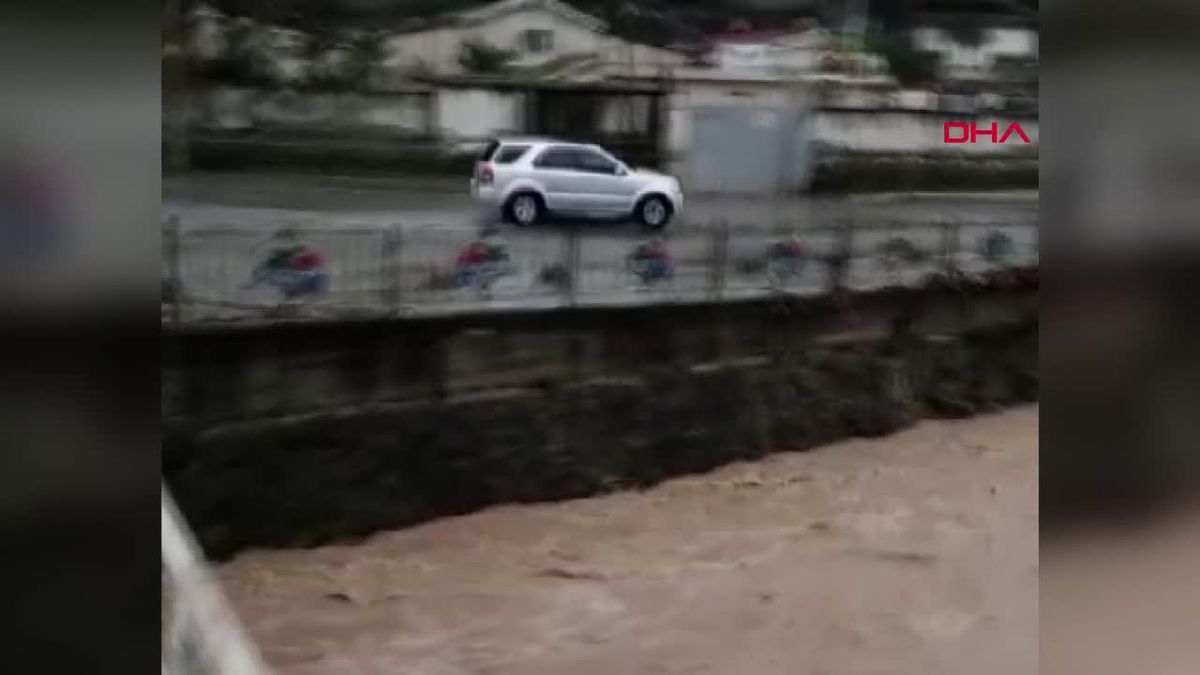 Zonguldak'taki Karadeniz Ereğli K2 Tipi Ceza İnfaz Kurumu'nda hükümlüler başka infaz kurumlarına naklediliyor