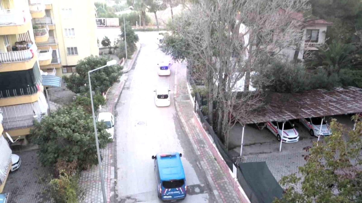 Denizli'de 1 Milyon 561 Bin Lira Dolandıran Suç Şebekesi Çökertildi