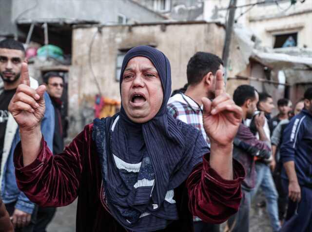 İsrail, Gazze'deki Endonezya Hastanesi'ni vurdu