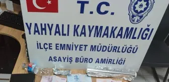 Yahyalı'da Uyuşturucu Ticareti Yapan Şüpheli Suçüstü Yakalandı