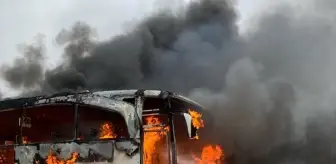 Konya'da yolcu otobüsü alev aldı