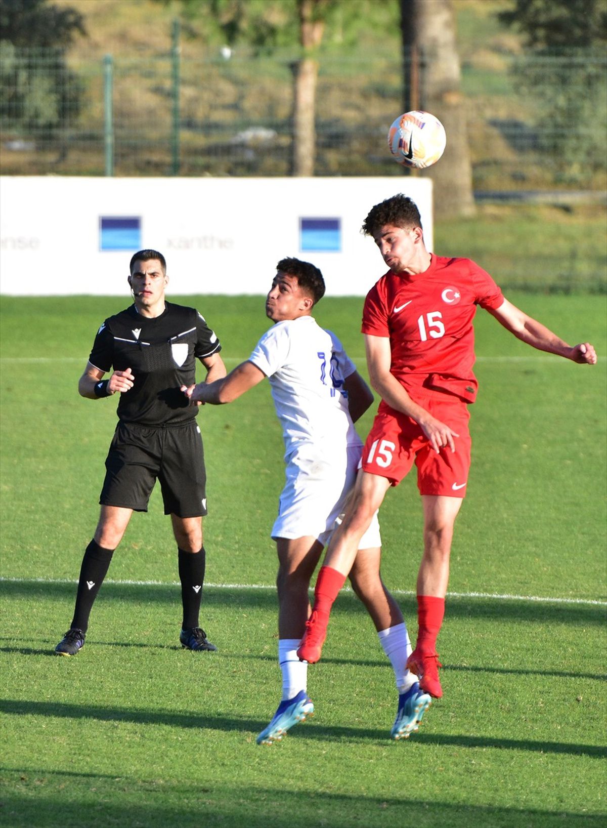 19 Yaş Altı Milli Futbol Takımı Yunanistan'ı Yendi ve Elit Tura Yükseldi