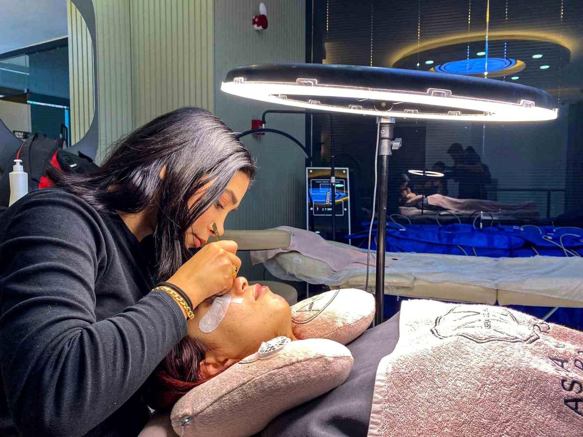 Antalya'da güzellik salonlarına Polatlar darbesi: İşler jilet gibi kesildi