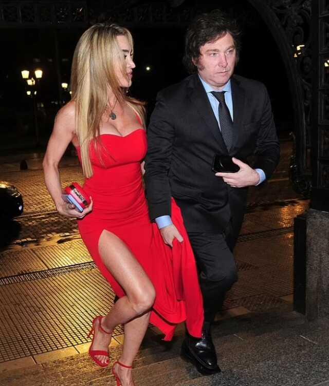 Arjantin'de Devlet Başkanlığı Seçimlerini Kazanan Aşırı Sağcı Siyasetçi Javier Milei'nin Yeni First Lady'si: Komedyen Fatima Florez Arjantin'de Devlet Başkanlığı Seçimlerini Kazanan Aşırı Sağcı Siyasetçi Javier Milei'nin Yeni First Lady'si: Komedyen Fatima Florez