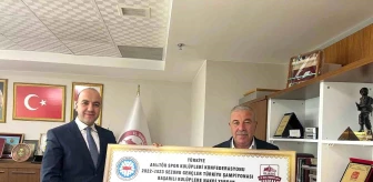 Elazığ İl Özel İdaresi Spor Kulübü Türkiye Amatör Spor Kulüpleri Konfederasyonu tarafından ödüllendirildi