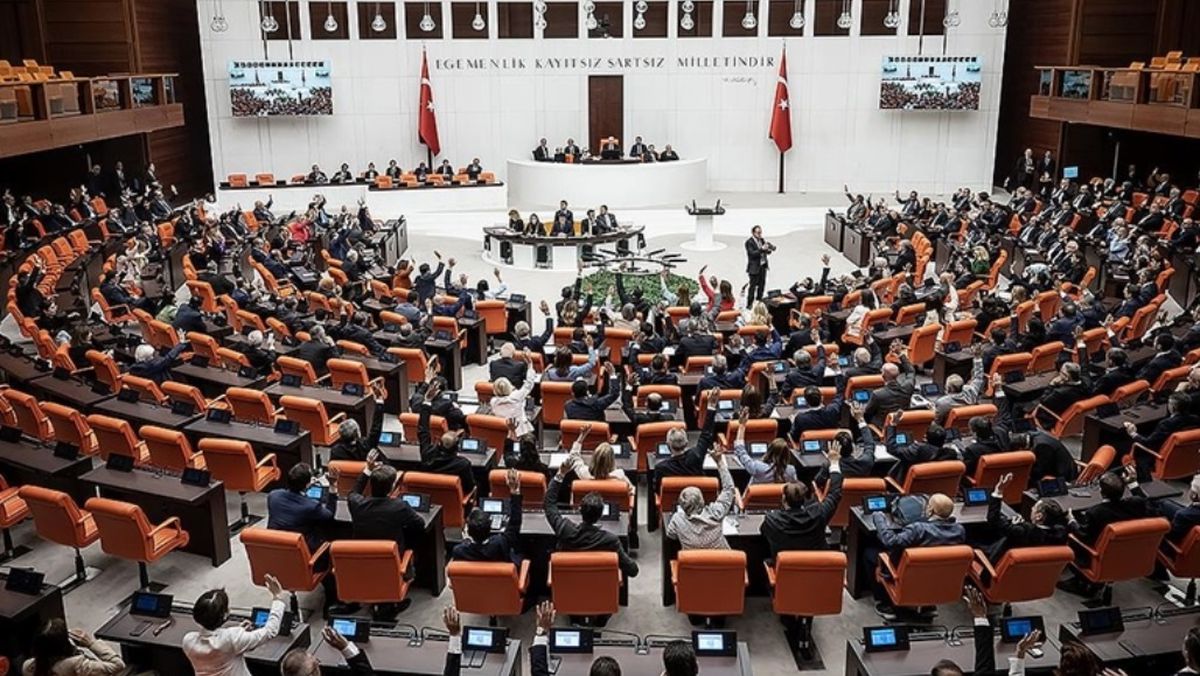 Ev hanımlarına emeklilik imkanı ne zaman verilecek, ne zaman emekli olabilecekler?