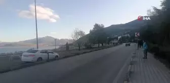 Isparta'da kaza yapan araçlar refüje çıktı, şans eseri yaralanan olmadı