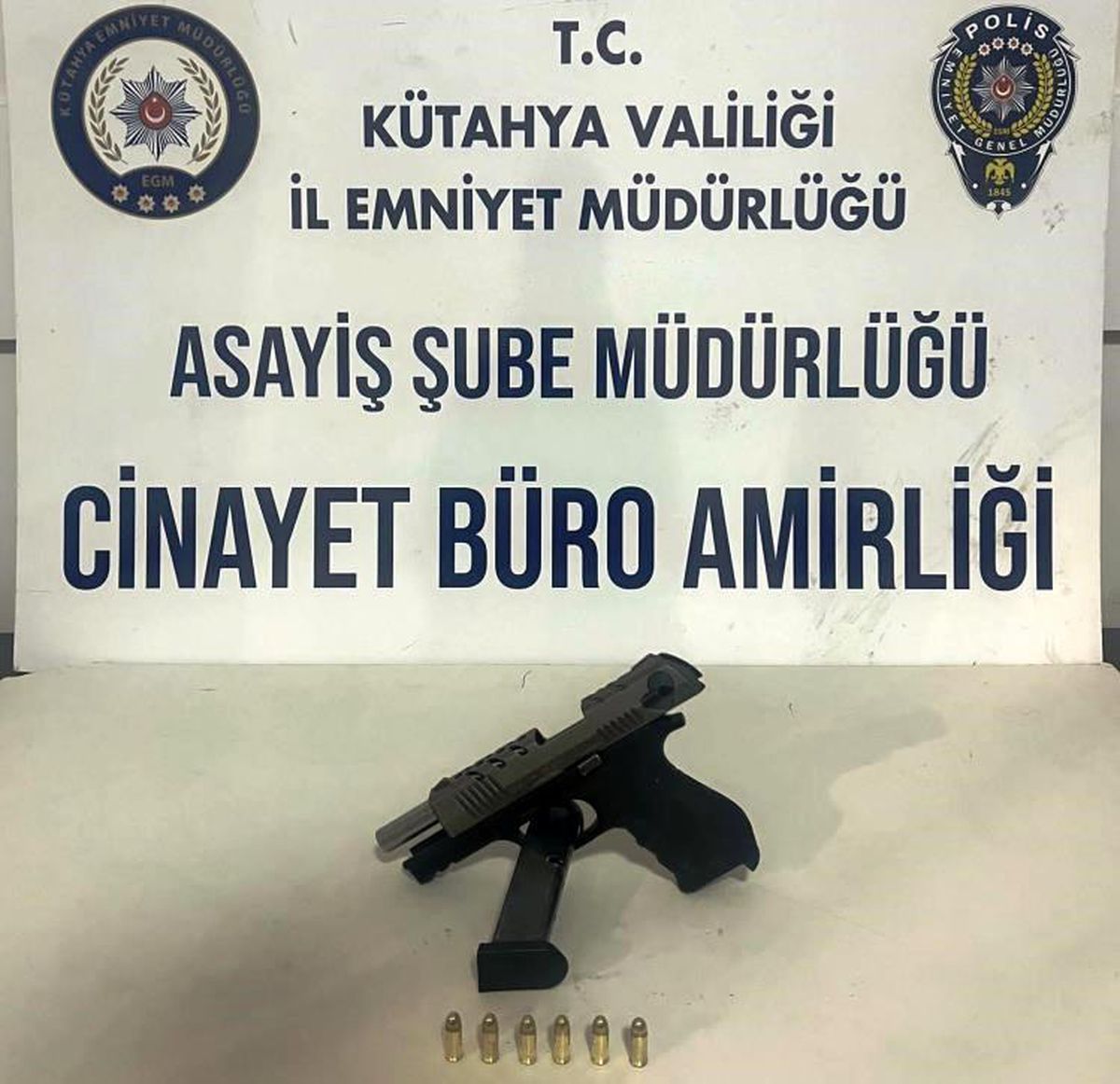 Kütahya'da Araç İçine Ateş Açan Şahıs Yakalandı