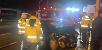 Sakarya'da TIR ile çarpışan otomobilin sürücüsü hayatını kaybetti