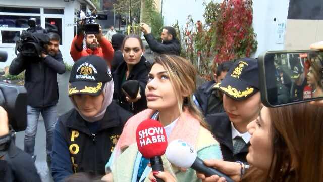 Tutuklanan Nihal Candan'ın 4 ay önce evlendiği ortaya çıktı! İşte nikah görüntüleri Tutuklanan Nihal Candan'ın 4 ay önce evlendiği ortaya çıktı! İşte nikah görüntüleri