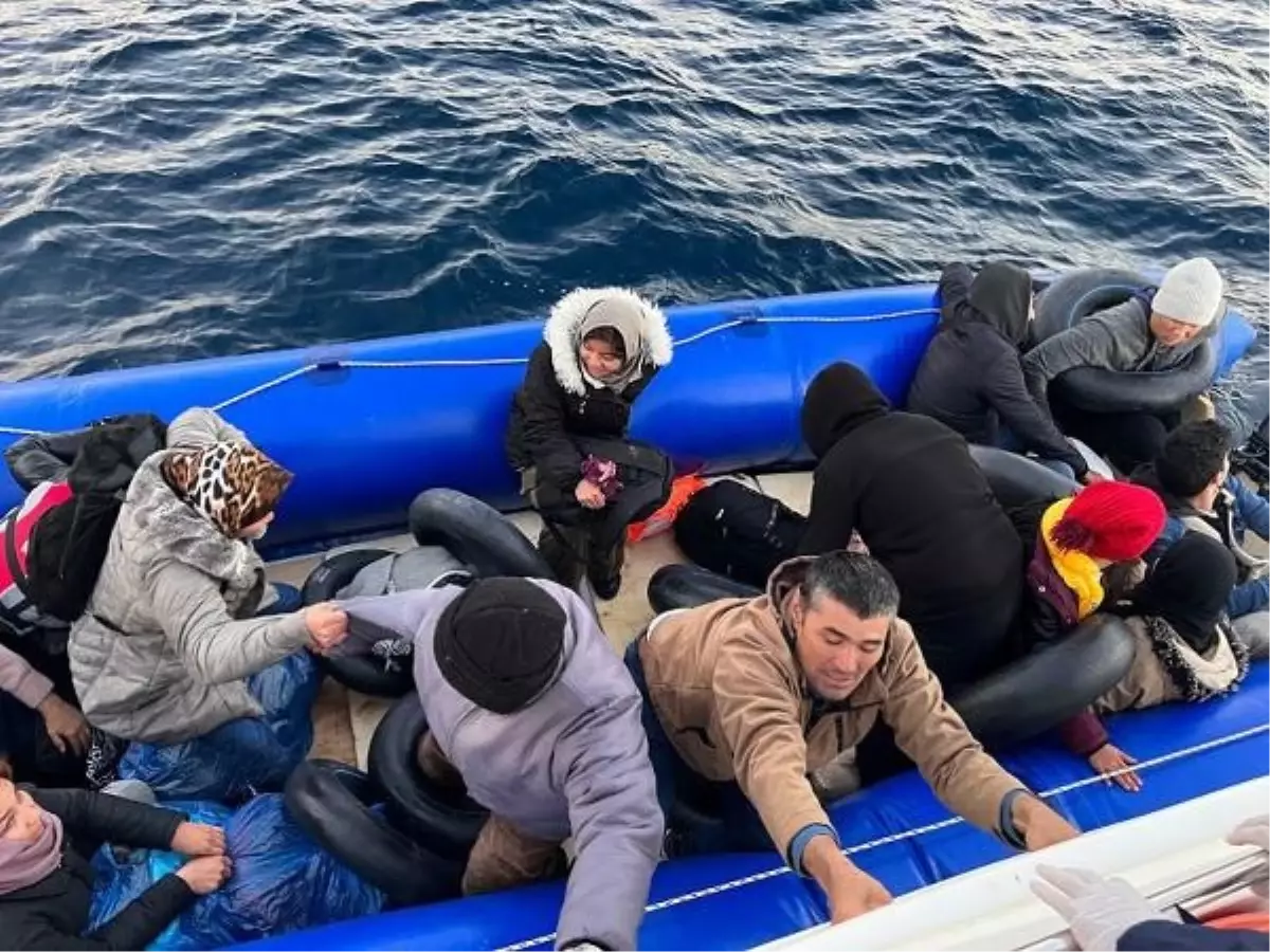 Ayvacık'ta 47 kaçak göçmen kurtarıldı