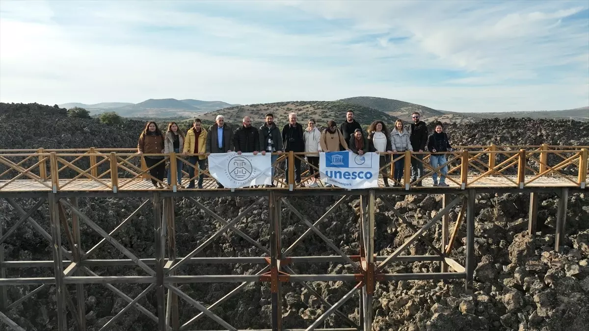 ÇEKÜL, Kula'da uzmanlara eğitim verdi