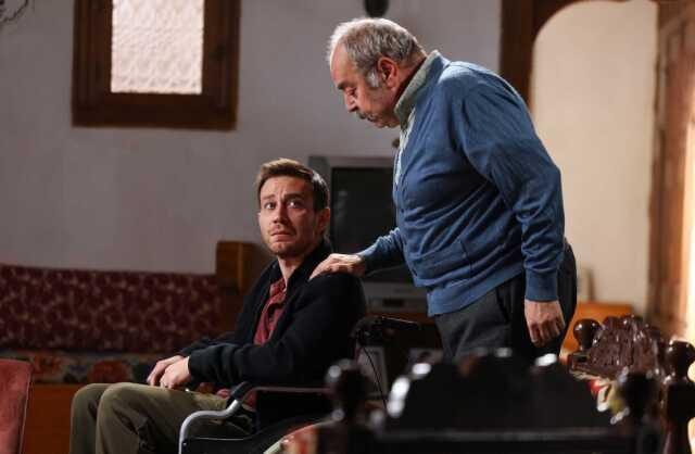 Gönül Dağı Muammer neden yok, ayrıldı mı? Ali Düşenkalkar Gönül Dağı dizisinden ayrılıyor mu? Gönül Dağı Muammer neden yok, ayrıldı mı? Ali Düşenkalkar Gönül Dağı dizisinden ayrılıyor mu?