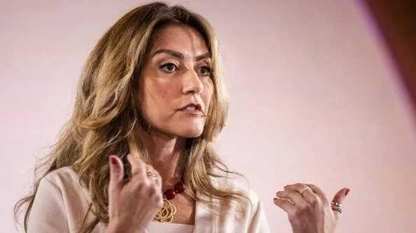 Hollanda'da ilk kadın başbakanı olmaya aday olan Dilan Yeşilgöz kimdir? Hollanda'da ilk kadın başbakanı olmaya aday olan Dilan Yeşilgöz kimdir?