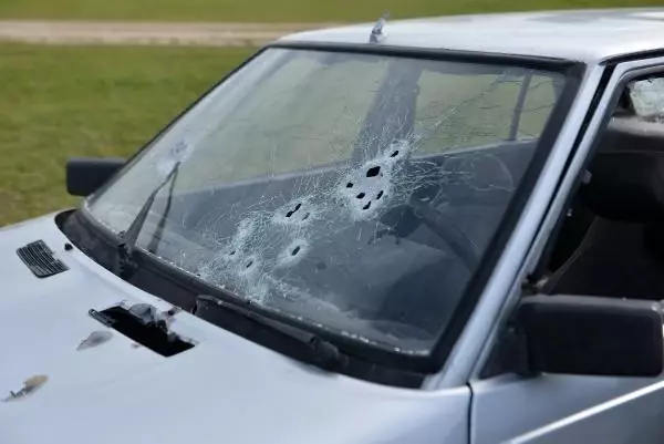 Denetimli serbestlikle tahliye edilen kişi pusu kurup üvey annesini öldürdü, babasını yaraladı Denetimli serbestlikle tahliye edilen kişi pusu kurup üvey annesini öldürdü, babasını yaraladı