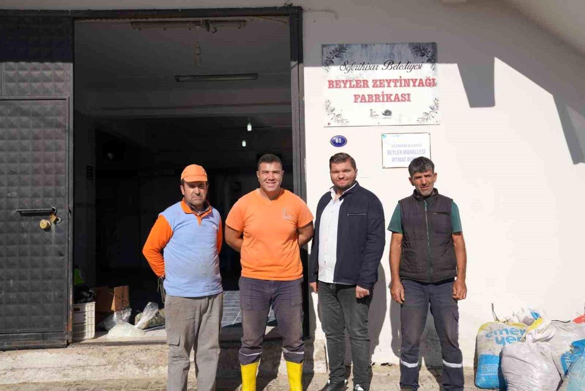 Seferihisar Belediyesi Zeytinyağı Üretimine Başladı