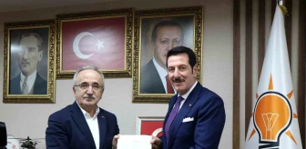 Erdoğan Tok, AK Parti'ye Samsun Büyükşehir Belediyesi aday adaylığı için başvuruda bulundu