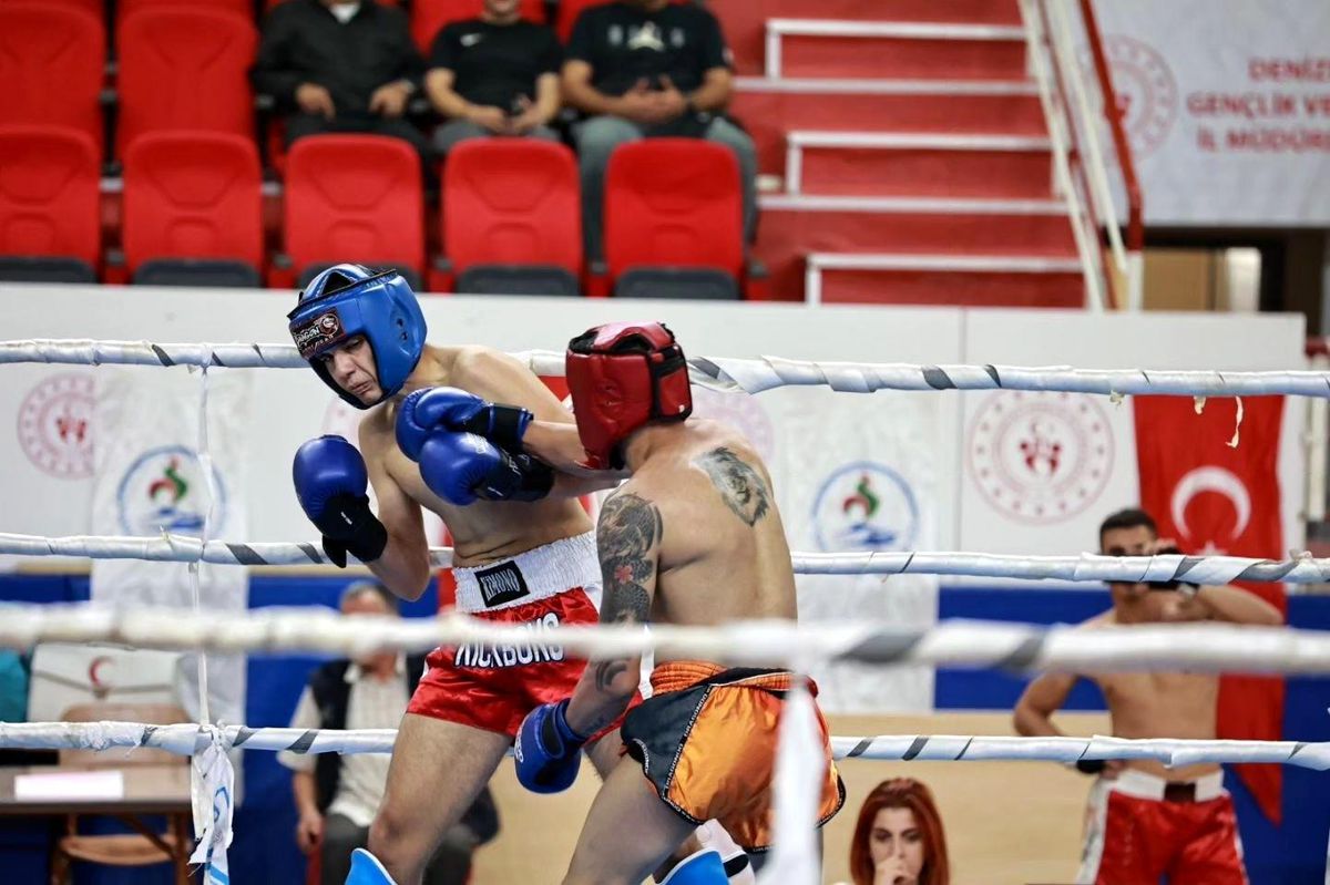 Denizli'de İllerarası Boks Şampiyonası Heyecanı