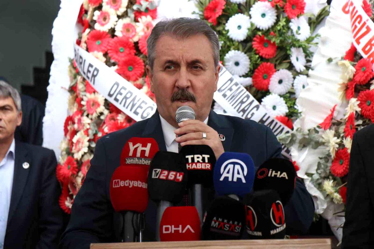 BBP Genel Başkanı Mustafa Destici: Türkiye İsrail'e karşı en net ve sert açıklamaları yapıyor