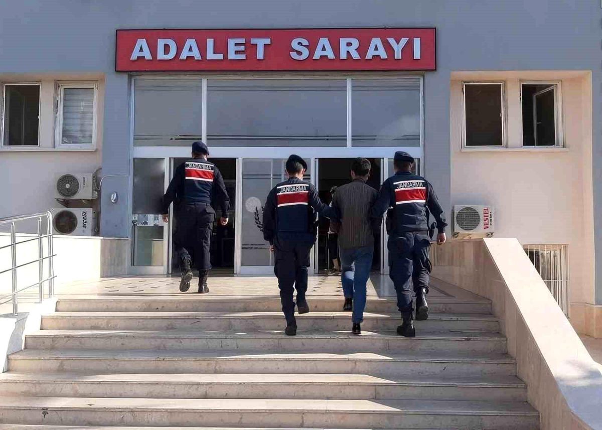 Tarsus'ta 20 Yıl Hapis Cezası Bulunan Şüpheli Yakalandı