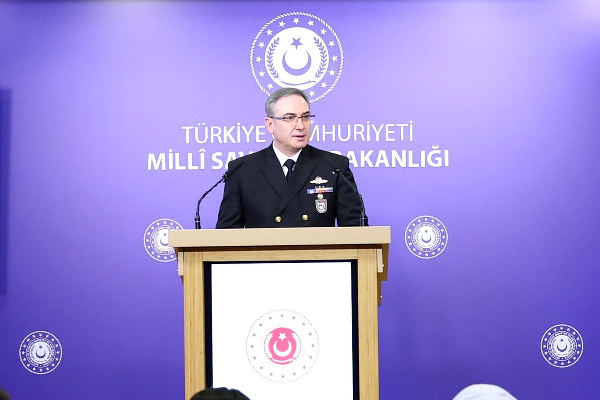Hava Kuvvetlerine ait 11 uçakla Gazze'ye 208 ton insani yardım malzemesi ve 5 ton tıbbi malzeme sevk edildi