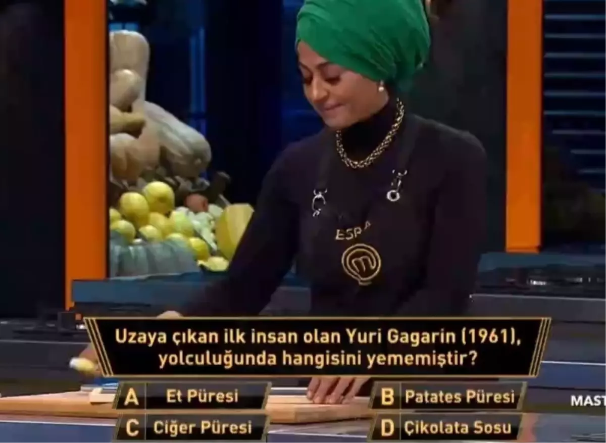 Uzaya ilk çıkan insan Yuri Gagarin yolculuğunda hangisini yememiştir? (MasterChef Soru-Cevap Düellosu soruları)
