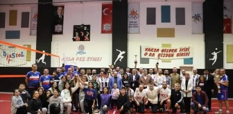 Düzce'de Öğretmenler Günü Voleybol Turnuvası