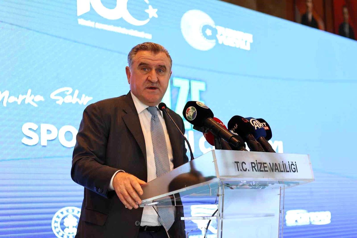 Rize Spor Turizmi Çalıştayı'na Gençlik ve Spor Bakanı Osman Aşkın Bak Katıldı