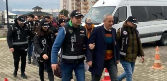 Gökçeada Belediye Başkanı Ünal Çetin, yolsuzluk ve rüşvet suçlamalarını kabul etmediğini belirtti
