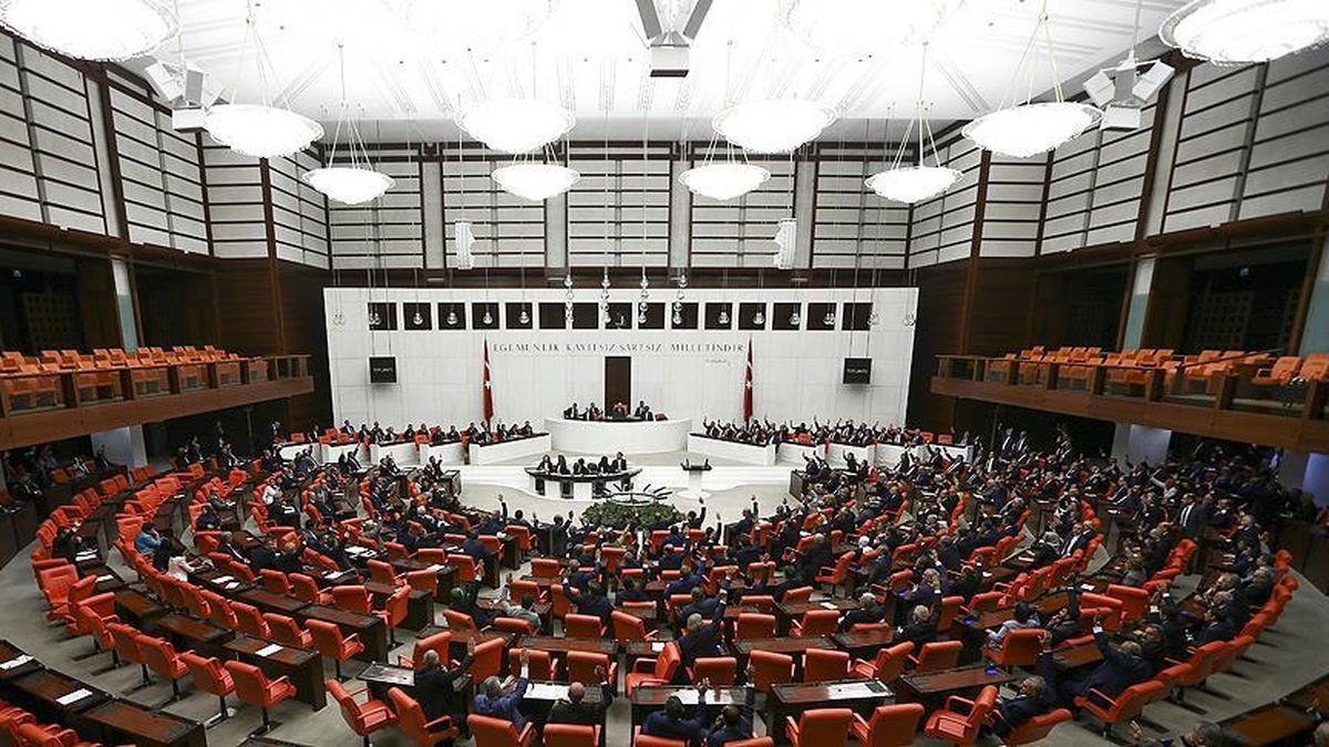 80 MADDELİK TORBA YASADA NELER VAR? AK Parti'nin Meclis'e sunduğu torba yasanın içeriğinde ne var?