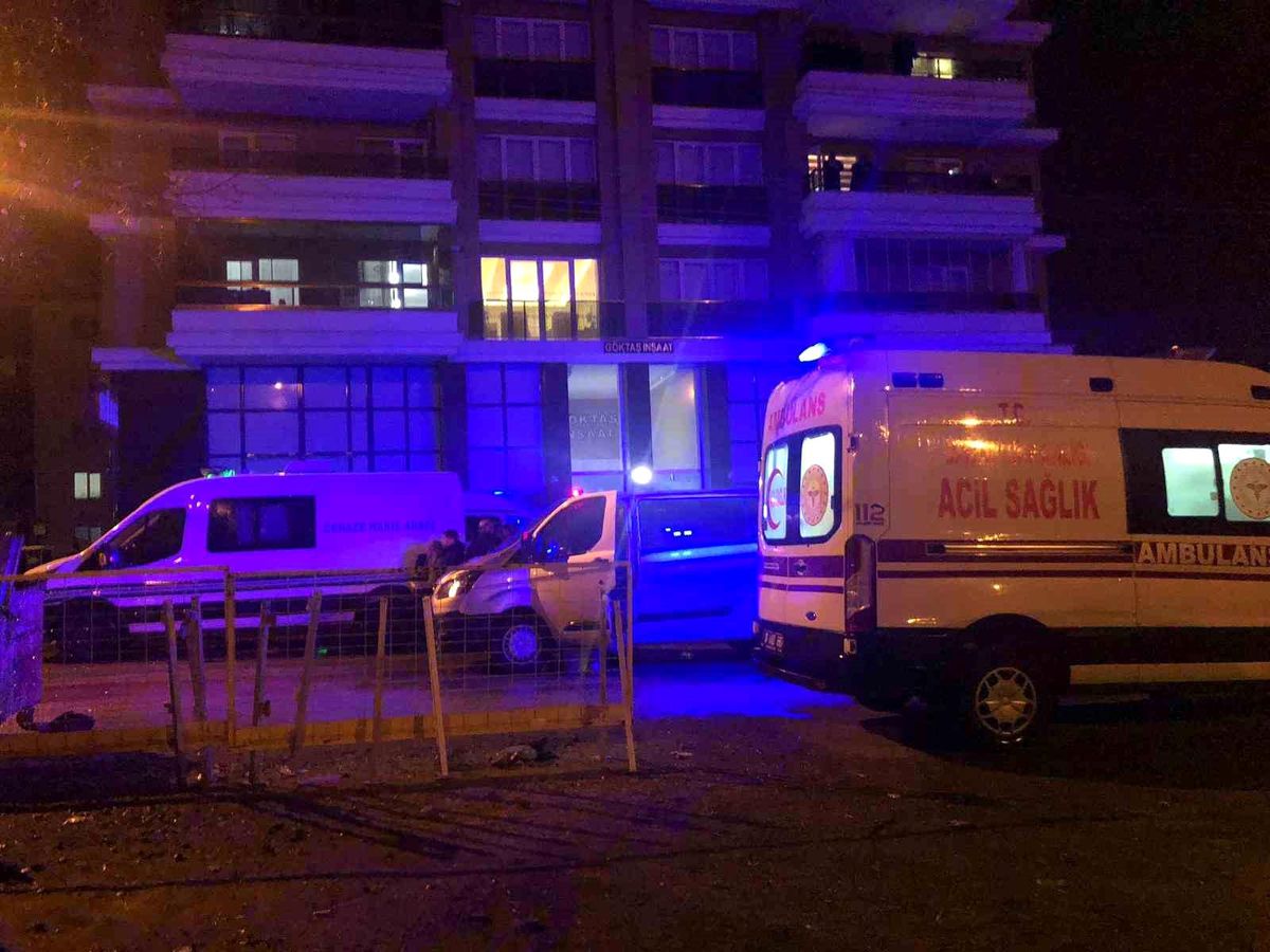 Çankırı'da Kavga Sonucu Kadın Bıçaklanarak Öldürüldü