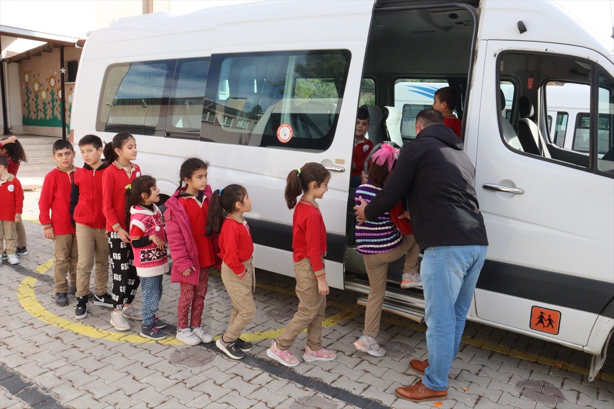 Denizli'de Jandarma, Okul Servis Araçlarını Denetlemek İçin Proje Başlattı