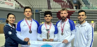 Kayseri Spor AŞ Spor Kulübü 2023 Salon Okçuluk Türkiye Şampiyonası'nda 4 gümüş madalya kazandı