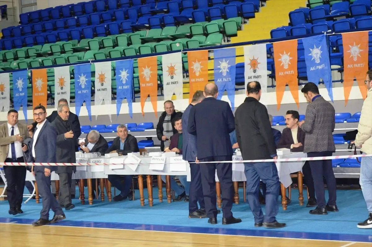 AK Parti Kütahya'da temayül yoklaması yapıldı